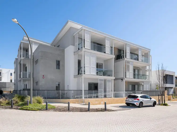 2/26 Gemstone Boulevard, Carine WA 6020