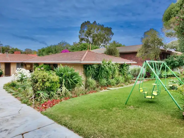 8 Alsace Street, Carine WA 6020