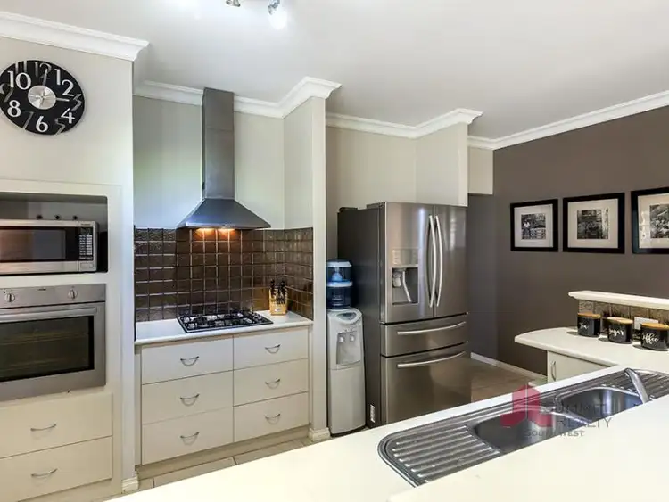 Sixth view of Homely house listing, 4 Charnley Vista, Millbridge WA 6232