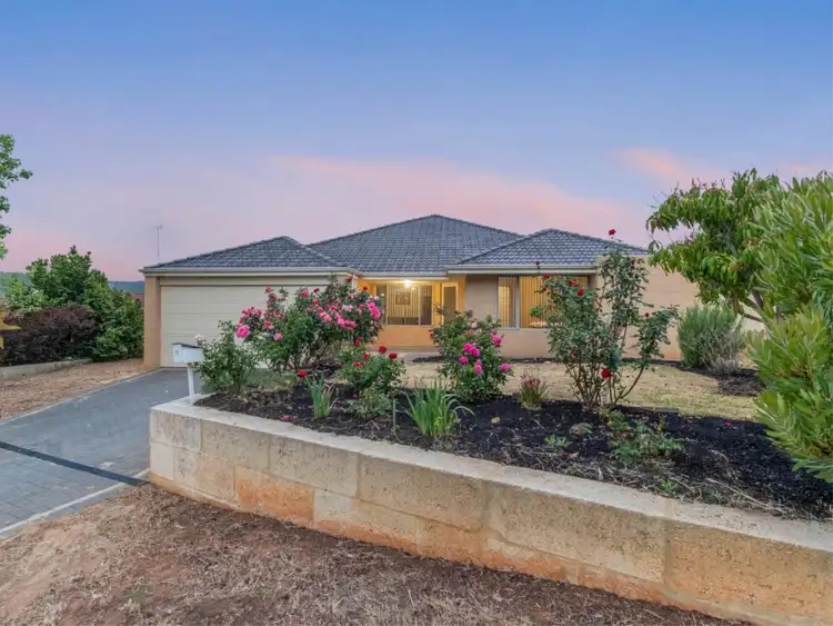 11 Wambiri Court, Jane Brook WA 6056