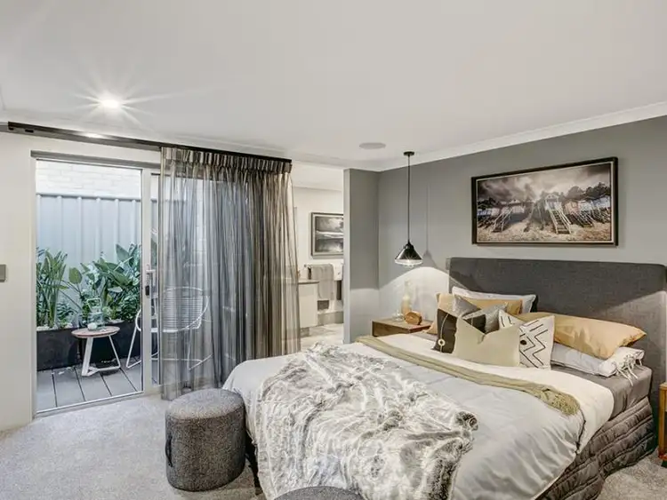 Fifth view of Homely house listing, 32 Kangaroo Avenue, Kwinana Town Centre WA 6167