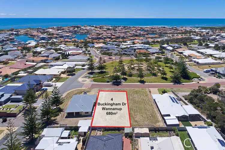4 Buckingham Drive, Wannanup WA 6210