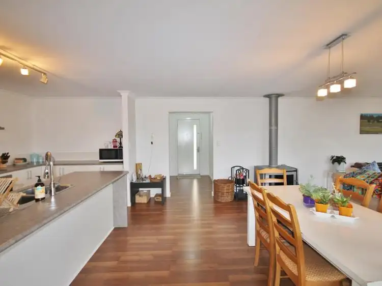Fifth view of Homely unit listing, 1/17 Moira Road, Collie WA 6225