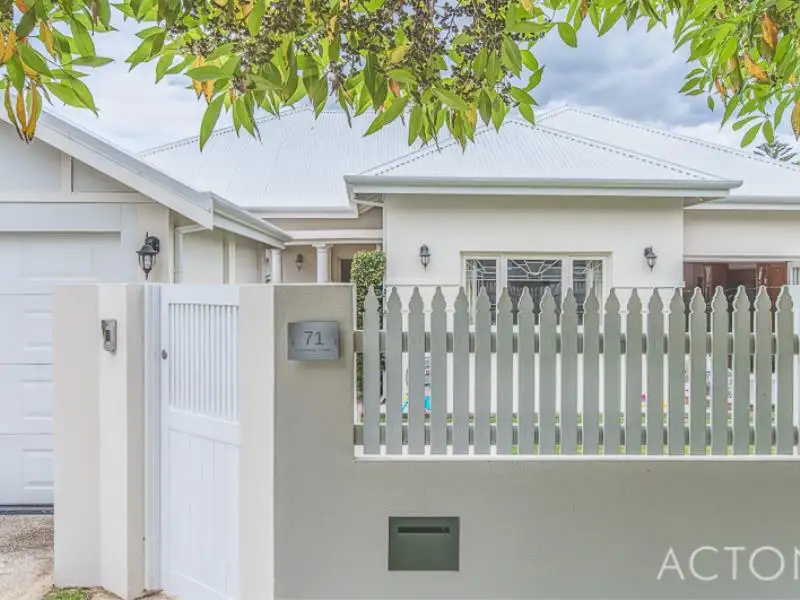 Main view of Homely house listing, 71 Kennedy Street, Alfred Cove WA 6154