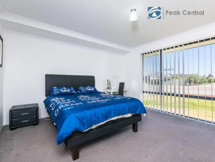 Fifth view of Homely house listing, 47 Princeton Circuit, Aubin Grove WA 6164