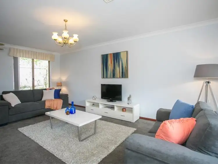 6B Troy Street, Applecross WA 6153
