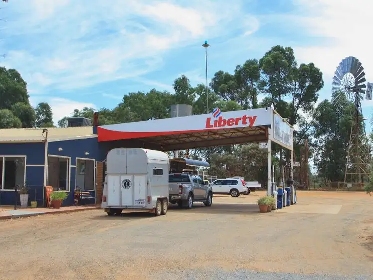 1 Darch Street, Regans Ford WA 6507