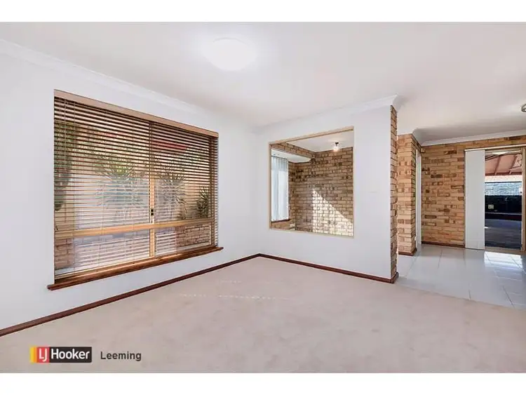 Sixth view of Homely house listing, 2 Billings Way, Winthrop WA 6150