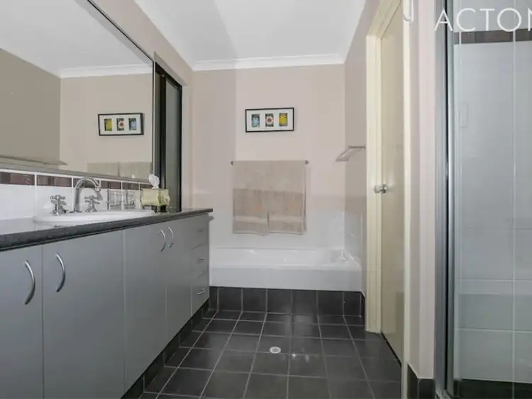 Seventh view of Homely house listing, 7 Bookleaf Loop, Halls Head WA 6210