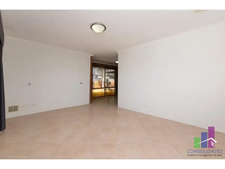 Sixth view of Homely house listing, 2 Elbrus Way, Caversham WA 6055