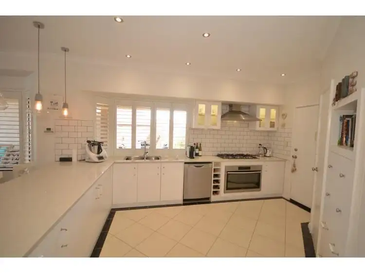 Third view of Homely house listing, 8 Australis Circle, Wannanup WA 6210