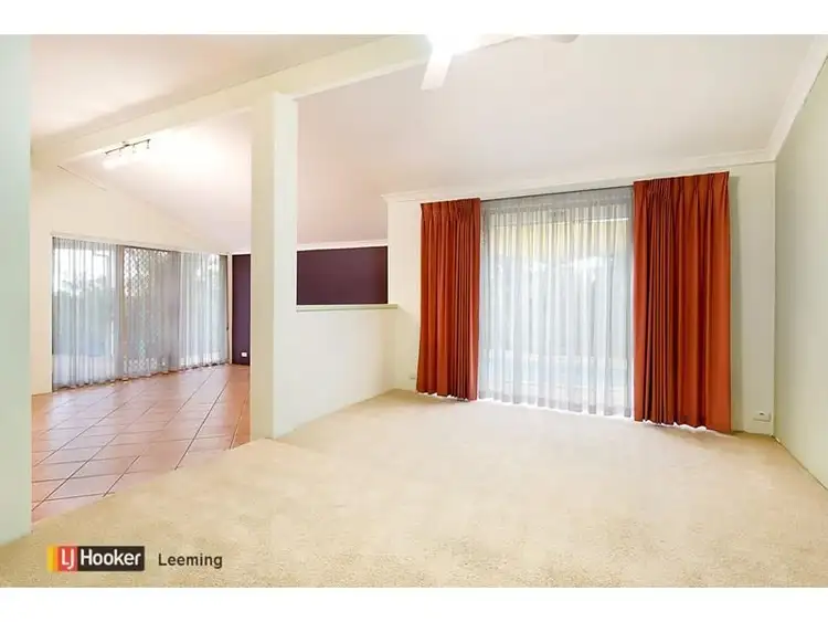 Sixth view of Homely house listing, 10 Tree Haven Vista, Leeming WA 6149
