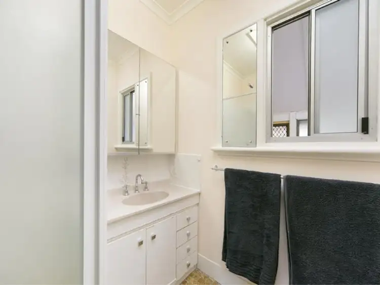 Fourth view of Homely house listing, 38 SELWAY ROAD, Brentwood WA 6153