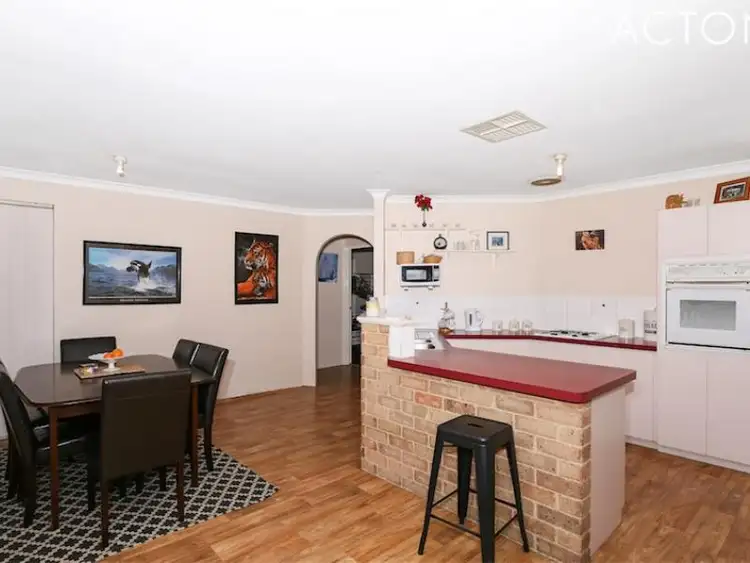 Seventh view of Homely house listing, 2 Southmead Green, Erskine WA 6210