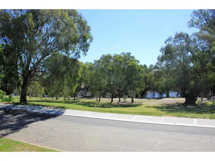 Second view of Homely house listing, 37 Bernley Drive, Viveash WA 6056