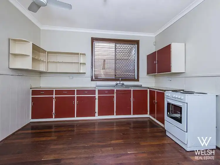 Fifth view of Homely house listing, 286 Epsom Avenue, Cloverdale WA 6105