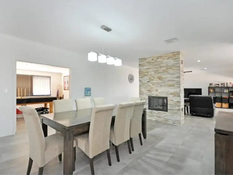 36 Charlottes Vista, Ellenbrook WA 6069