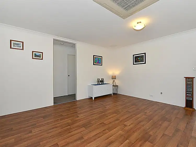 Sixth view of Homely house listing, 7 Pascal Mews, Ridgewood WA 6030