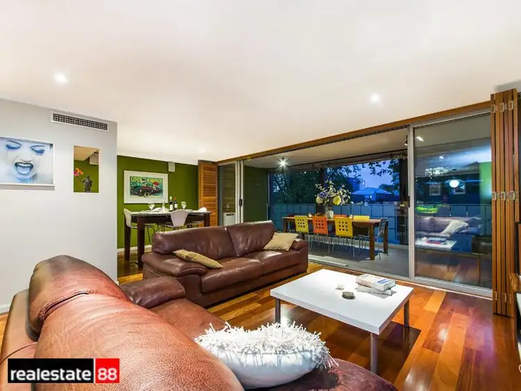 2/210 Stirling Street, Perth WA 6000