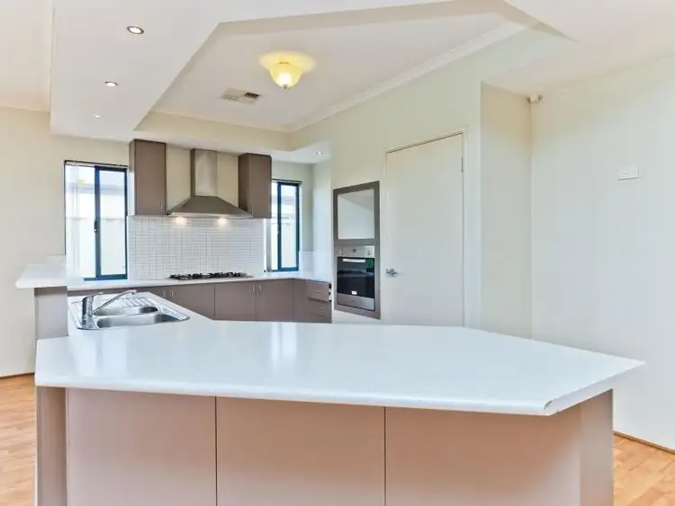 Sixth view of Homely house listing, 72 Waterfoot Loop, Canning Vale WA 6155