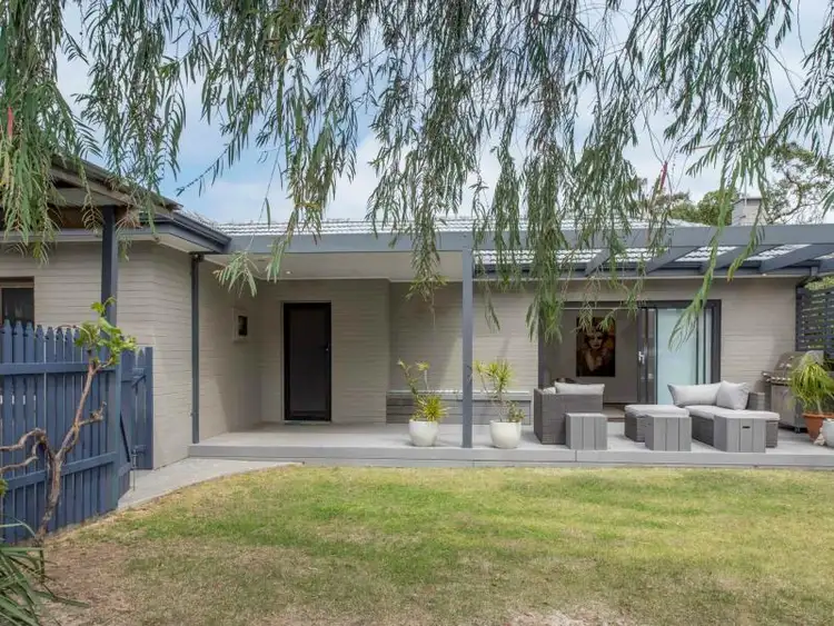 21 Laurence Road, Innaloo WA 6018