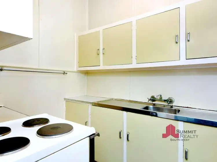 Seventh view of Homely house listing, 6 Hawthorne Avenue, Collie WA 6225