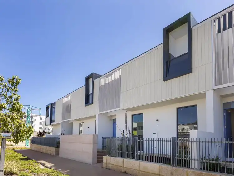 Main view of Homely townhouse listing, 2/25 Tomlinson Boulevard, Floreat WA 6014