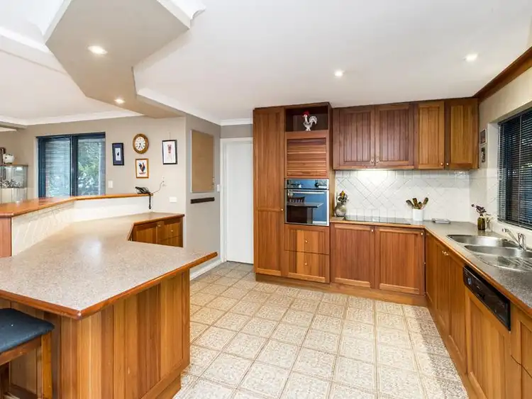 Seventh view of Homely house listing, 26 Veronica Street, Riverton WA 6148