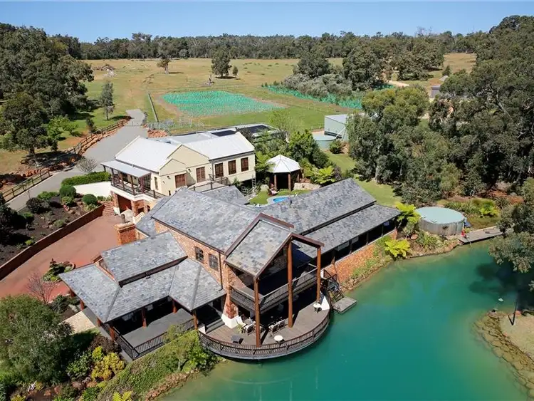 288 Carradine, Bedfordale WA 6112