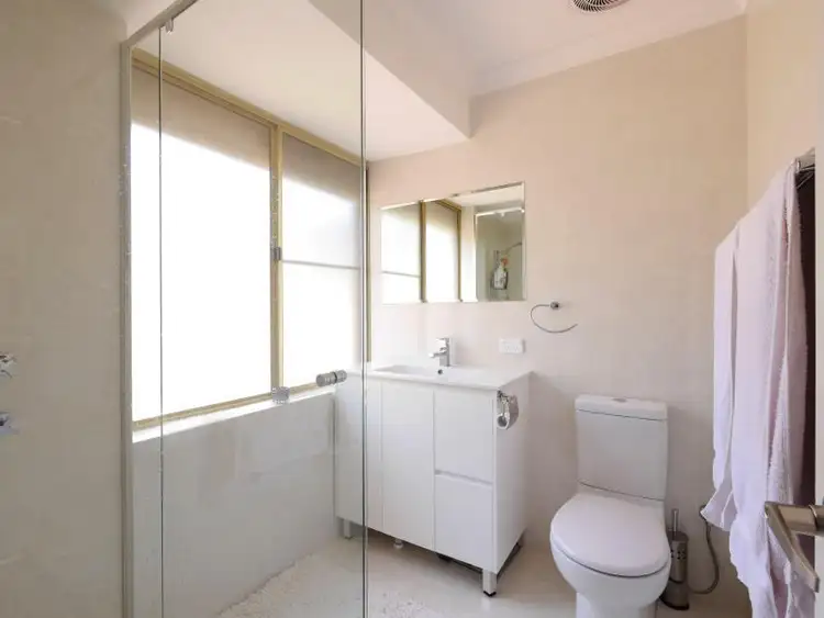 Sixth view of Homely house listing, 9 Alfred Close, Safety Bay WA 6169