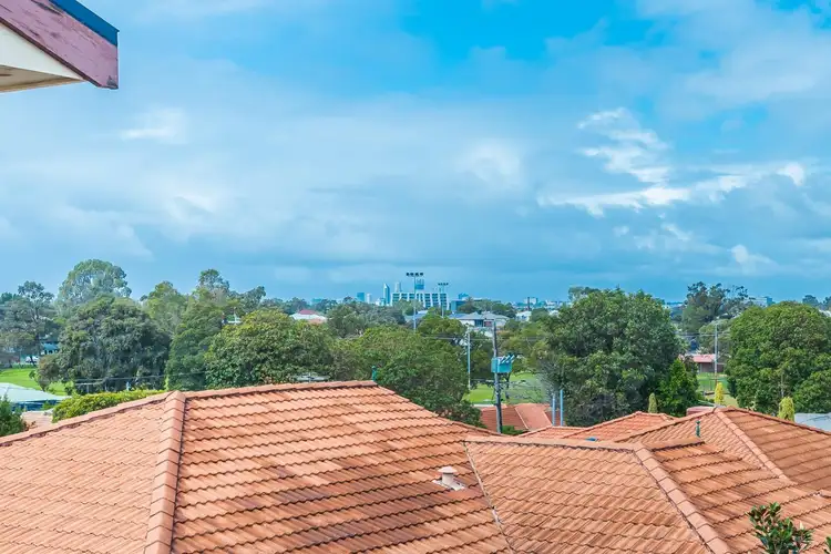 13c Muir Street, Innaloo WA 6018