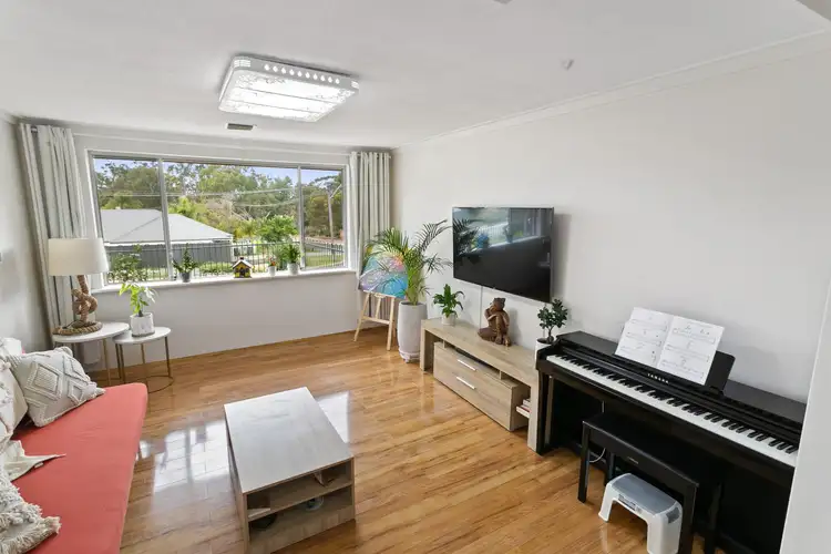 Fourth view of Homely house listing, 6 Ranleigh Way, Greenwood WA 6024