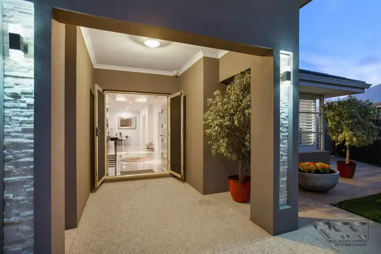 Fourth view of Homely house listing, 4 Beukers Way, Piara Waters WA 6112
