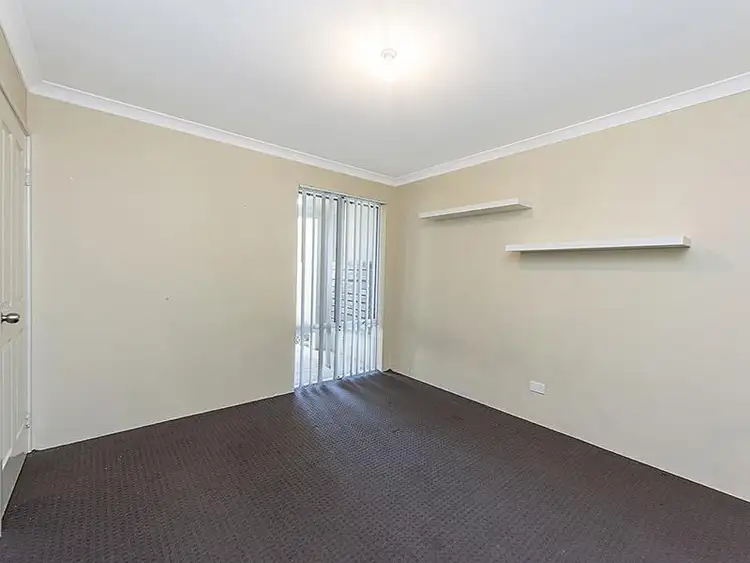 Fifth view of Homely house listing, 10 Kinlock  Way, Aveley WA 6069