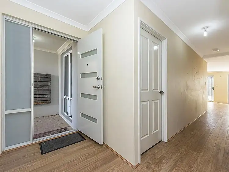 Sixth view of Homely house listing, 10 Kinlock  Way, Aveley WA 6069