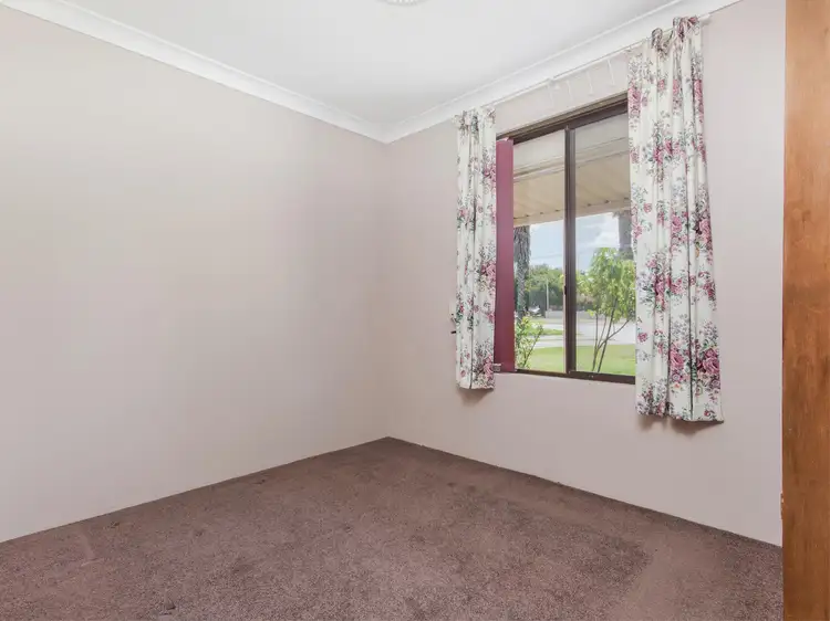 Fifth view of Homely house listing, 20 Jindarra Close, Cooloongup WA 6168