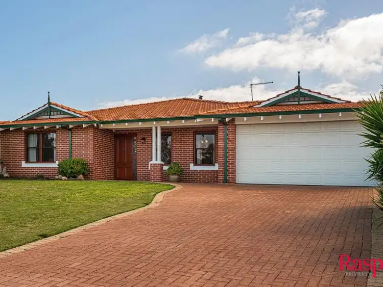 5 Sherbrooke Gardens, Bibra Lake WA 6163