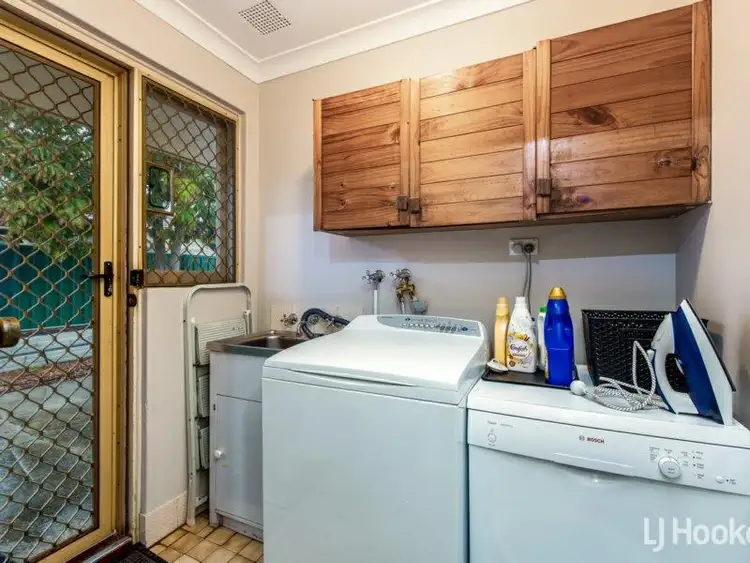 Sixth view of Homely house listing, 4 Newbold Court, Gosnells WA 6110