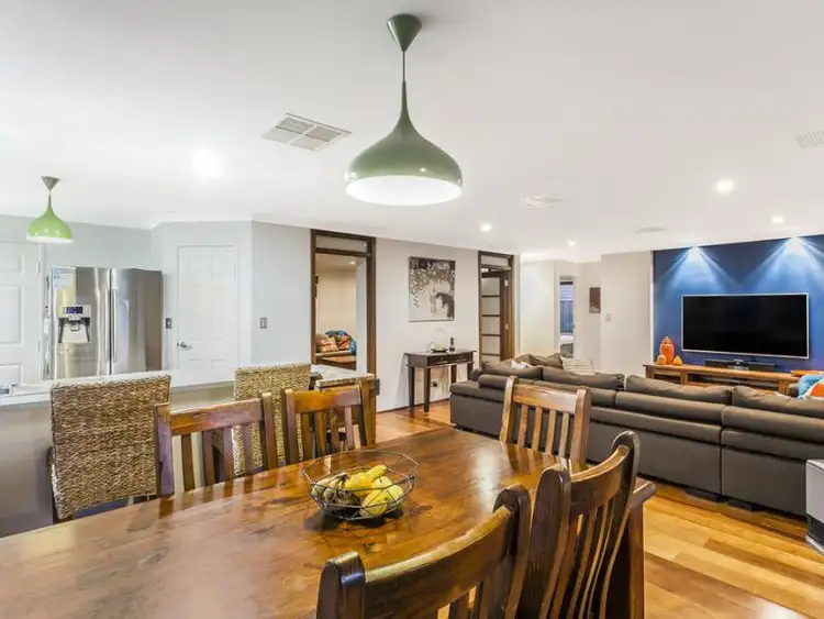 Sixth view of Homely house listing, 5 Sedgemoor Hill, Leda WA 6170