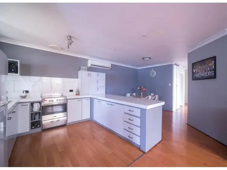 1/176 Cammillo Road, Kelmscott WA 6111