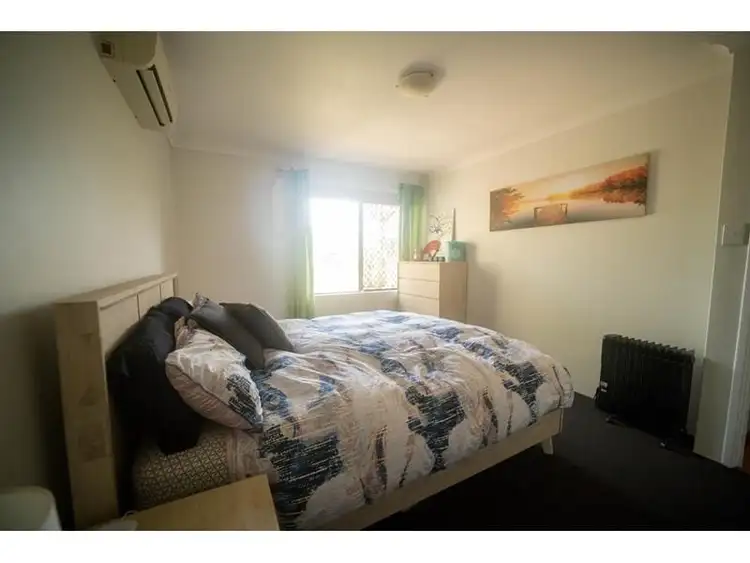Fifth view of Homely villa listing, 1/176 Cammillo Road, Kelmscott WA 6111
