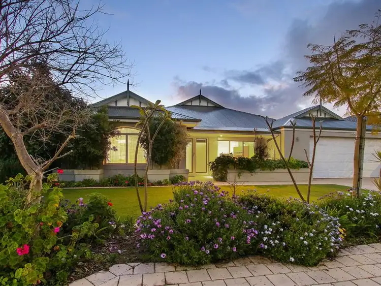 Second view of Homely house listing, 10 Patchouli Circle, Atwell WA 6164