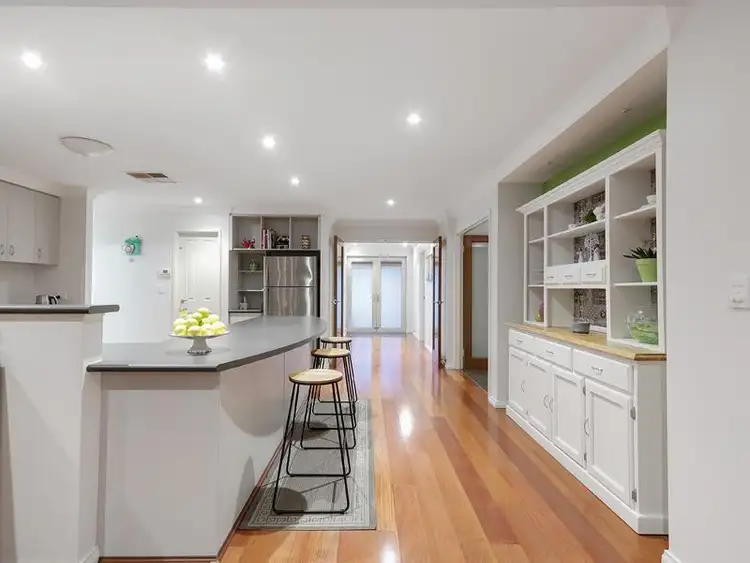 Seventh view of Homely house listing, 10 Patchouli Circle, Atwell WA 6164