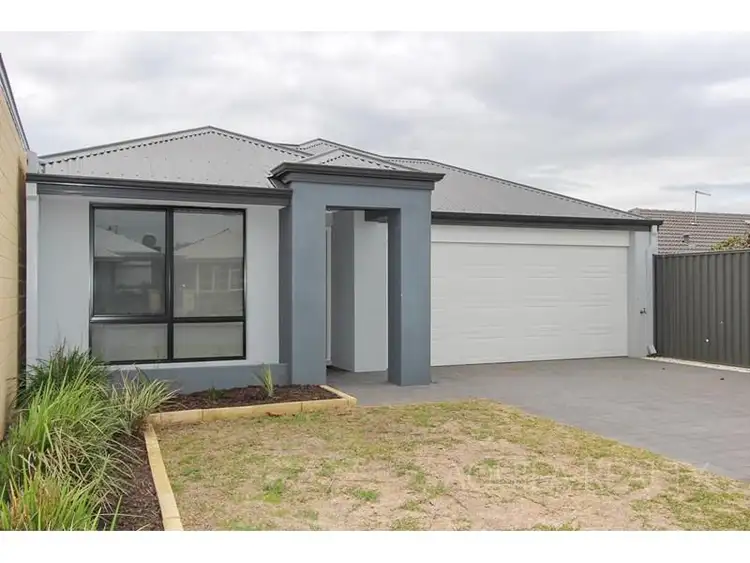 4 Pelagic Way, Aveley WA 6069