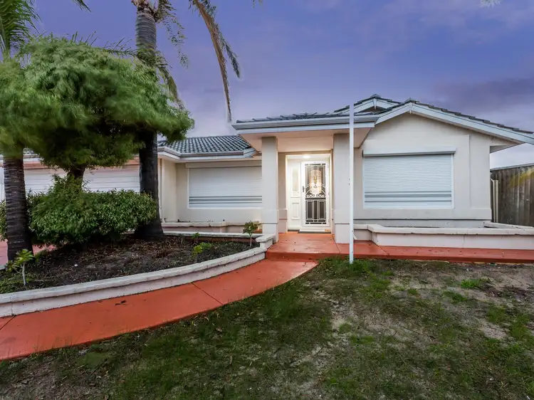 12 Michigan Heights, Success WA 6164