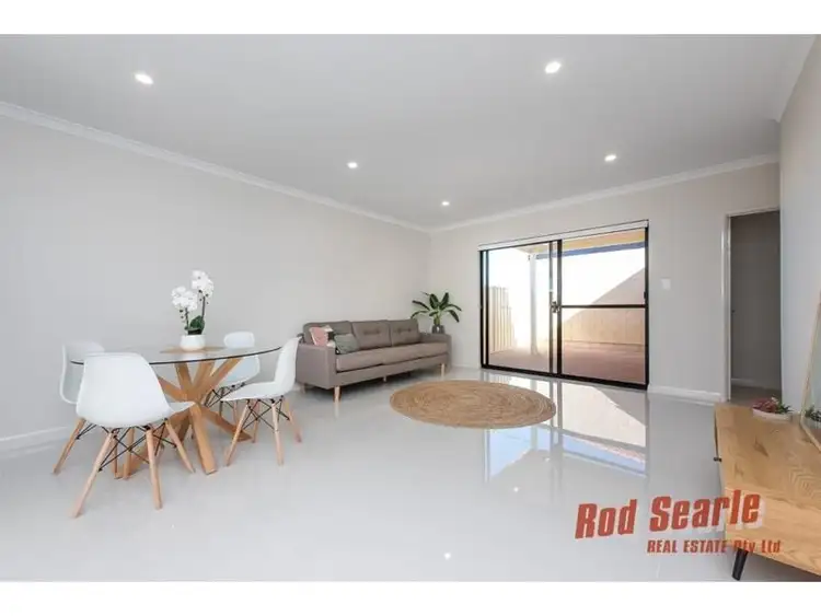 Second view of Homely villa listing, 5/8 Melita Rise, Pearsall WA 6065