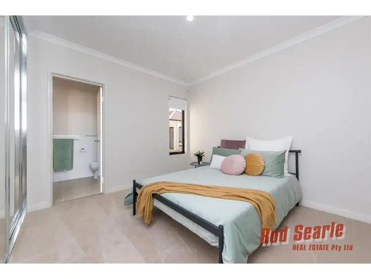 Fifth view of Homely villa listing, 5/8 Melita Rise, Pearsall WA 6065