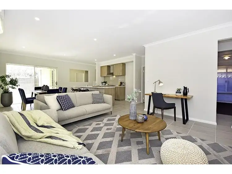 23 Calthorpe Street, Aveley WA 6069