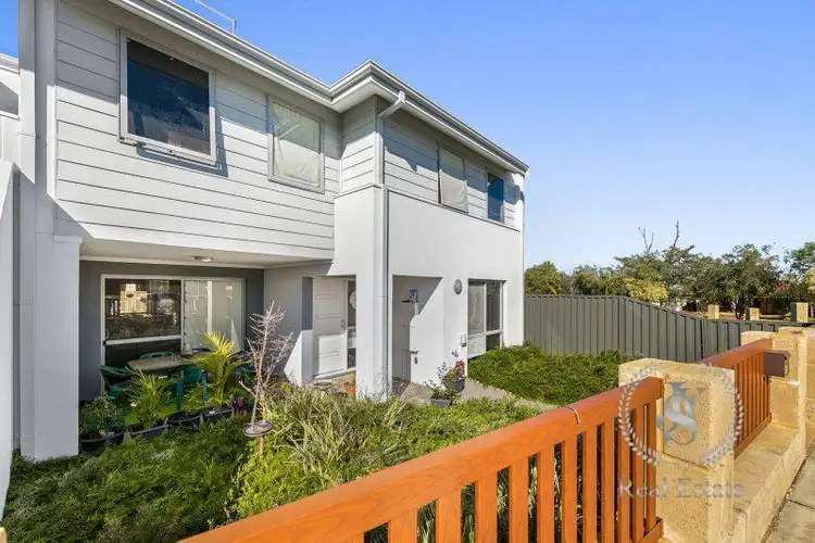 18 Stirling Grove, Mandurah WA 6210