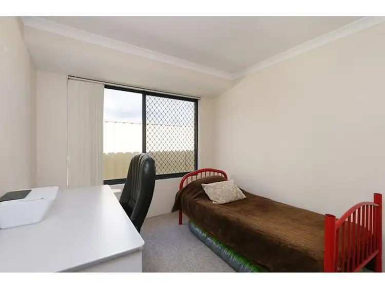 Fifth view of Homely house listing, A/20 Fortescue Bend, Gosnells WA 6110
